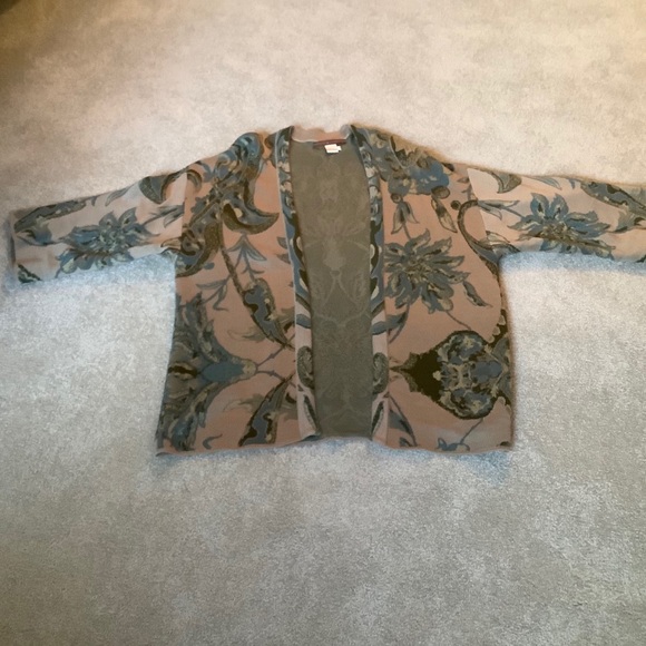 Peruvian Connection Sweaters - REDUCED!! Kimono-Style Sweater 💖